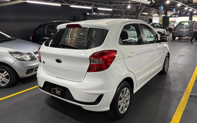 imagem-https://www.socarrao.com.br/sc-vehicle-images-prod/3669168/1790261748402-8454100_4_B_3577d6e9fa.jpeg