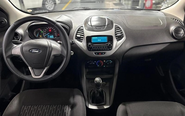 imagem-https://www.socarrao.com.br/sc-vehicle-images-prod/3669168/1790261748410-8454100_9_B_05877d30c2.jpeg