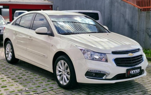 imagem-https://www.socarrao.com.br/sc-vehicle-images-prod/3669284/1789220020439-8454156_12_B_d33fe9649a.jpeg