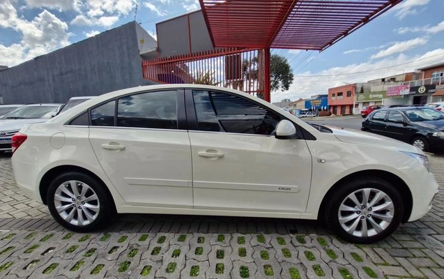 imagem-https://www.socarrao.com.br/sc-vehicle-images-prod/3669284/1789220020442-8454156_15_B_934aa4d22c.jpeg