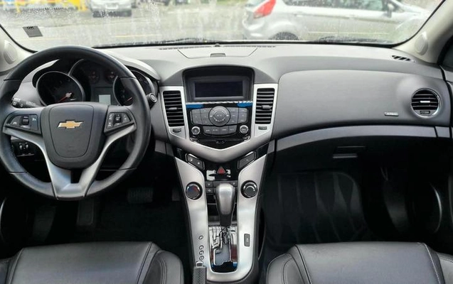 imagem-https://www.socarrao.com.br/sc-vehicle-images-prod/3669284/1789220020454-8454156_8_B_2ee2c06181.jpeg