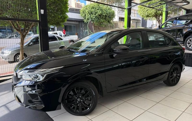 imagem-https://www.socarrao.com.br/sc-vehicle-images-prod/3669295/1788622810284-7944860_1_B_807dcc88e7.jpeg