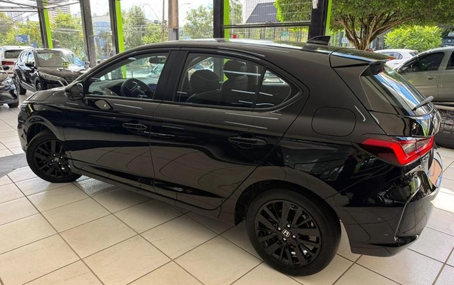 imagem-https://www.socarrao.com.br/sc-vehicle-images-prod/3669295/1788622810285-7944860_3_B_46df54619f.jpeg