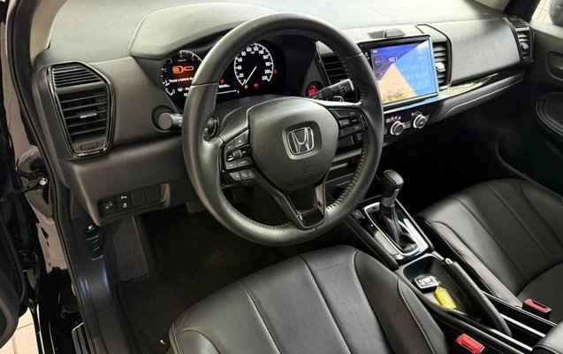imagem-https://www.socarrao.com.br/sc-vehicle-images-prod/3669295/1788622810286-7944860_3_B_b0de48fe18.jpeg