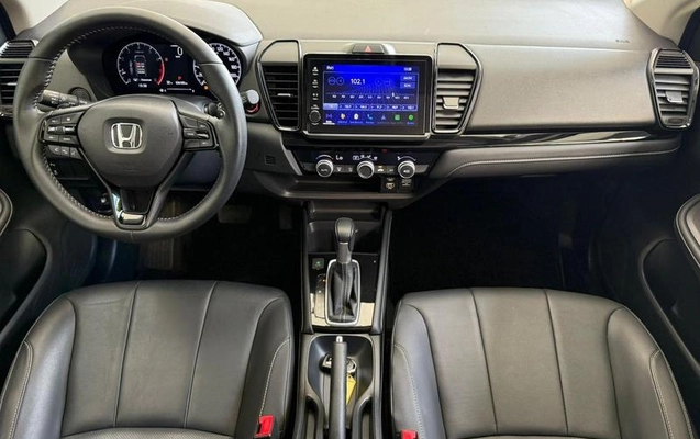 imagem-https://www.socarrao.com.br/sc-vehicle-images-prod/3669295/1788622810286-7944860_4_B_60d59a0f49.jpeg