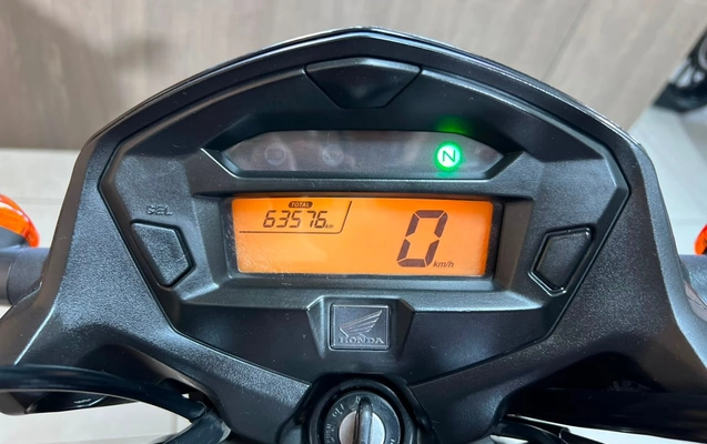 imagem-https://www.socarrao.com.br/sc-vehicle-images-prod/3669367/1788622917118-47477b9ee4384826bbb03a4e7634ce75_1787333205351.jpg