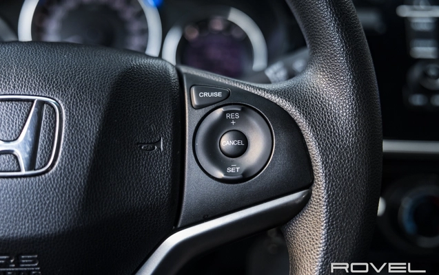 imagem-https://www.socarrao.com.br/sc-vehicle-images-prod/3669513/1788953797065-KSBlFCbhuOh9JXEI5PdXWtwJO2f0lVFh.jpg