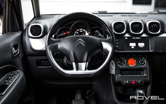 imagem-https://www.socarrao.com.br/sc-vehicle-images-prod/3669572/1789129269740-lS55HAOPQPz0n24GP0PpWA9fYJ8APLpk.jpg