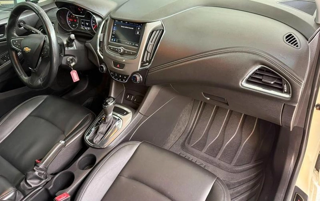 imagem-https://www.socarrao.com.br/sc-vehicle-images-prod/3669758/1789043348046-8368649_0_B_5412c1c8bc.jpeg