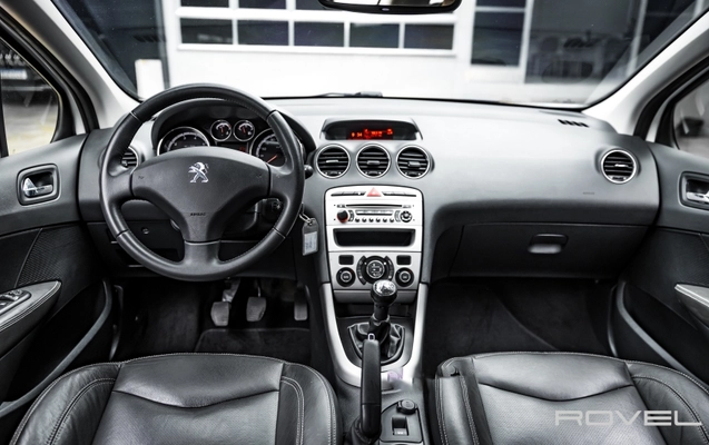 imagem-https://www.socarrao.com.br/sc-vehicle-images-prod/3669773/1789132032250-m4qVoQQ5vdq6pcf6zdbUI2orNMQMuGw5.jpg