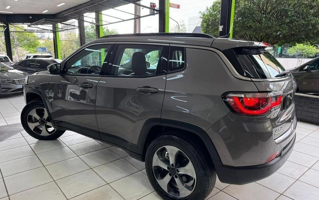 imagem-https://www.socarrao.com.br/sc-vehicle-images-prod/3669821/1788624204741-7736319_1_B_7a7608d24a.jpeg