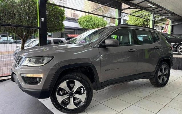 imagem-https://www.socarrao.com.br/sc-vehicle-images-prod/3669821/1788624204741-7736319_1_B_ca50373fed.jpeg