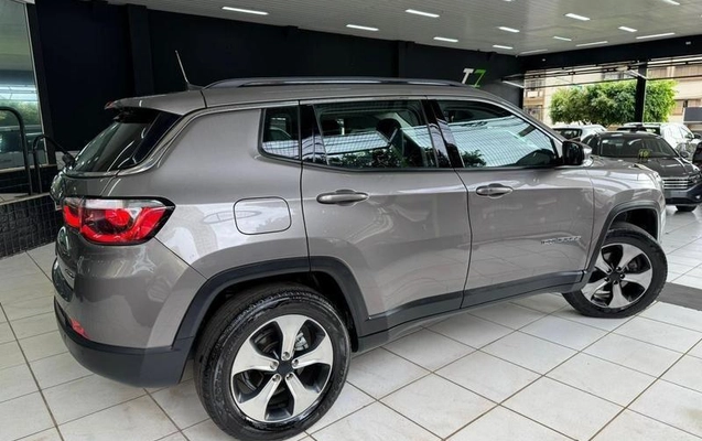 imagem-https://www.socarrao.com.br/sc-vehicle-images-prod/3669821/1788624204742-7736319_1_B_c2c03b62be.jpeg