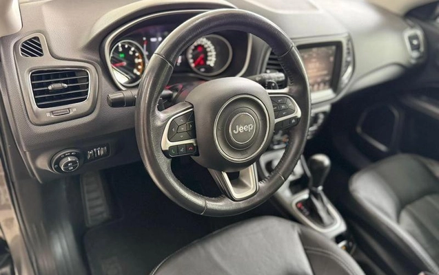 imagem-https://www.socarrao.com.br/sc-vehicle-images-prod/3669821/1788624204743-7736319_8_B_bdd5e64023.jpeg