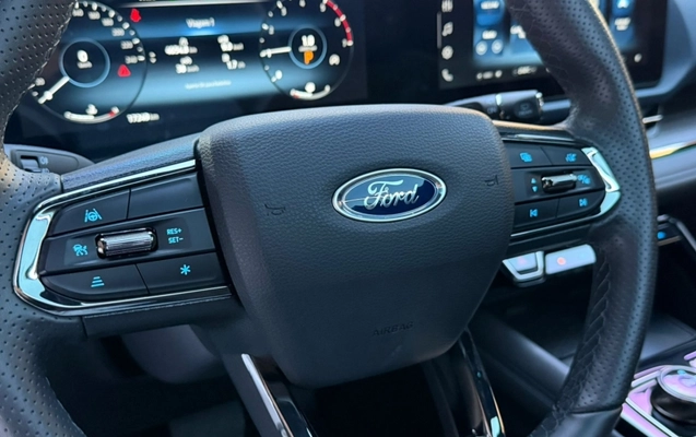 imagem-https://www.socarrao.com.br/sc-vehicle-images-prod/3669827/1788626206700-HpMkg55u41WIgHMqJnMxZXKs5RUSac40.jpg