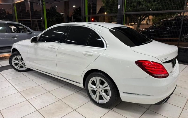 imagem-https://www.socarrao.com.br/sc-vehicle-images-prod/3669830/1789393265602-8010861_3_B_5f5b96e7e4.jpeg