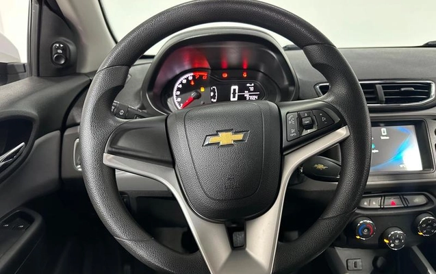 imagem-https://www.socarrao.com.br/sc-vehicle-images-prod/3670001/1788895937191-8449836_9_B_865d4758e7.jpeg