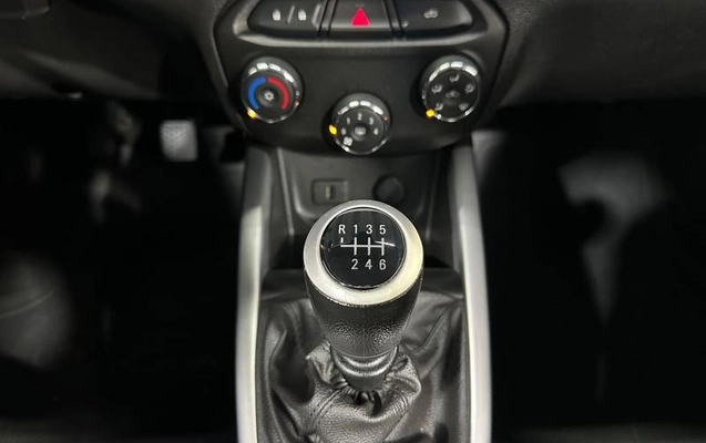 imagem-https://www.socarrao.com.br/sc-vehicle-images-prod/3670001/1788895937195-8449836_12_B_c90774ddf2.jpeg