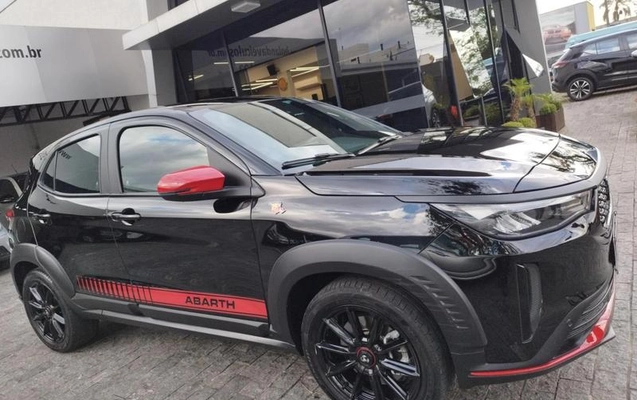 imagem-https://www.socarrao.com.br/sc-vehicle-images-prod/3670064/1789225010242-8337559_2_B_90cd32d3c8.jpeg