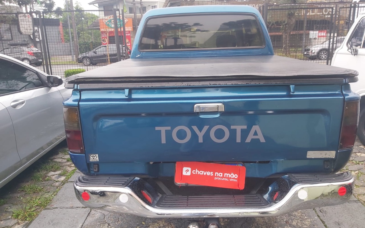 imagem-https://www.socarrao.com.br/sc-vehicle-images-prod/3670167/1788625159778-V2hhdHNBcHAgSW1hZ2UgMjAyNi0wOS0wNSBhdCAxMi4yMS40MiAoMSkuanBlZw.jpeg