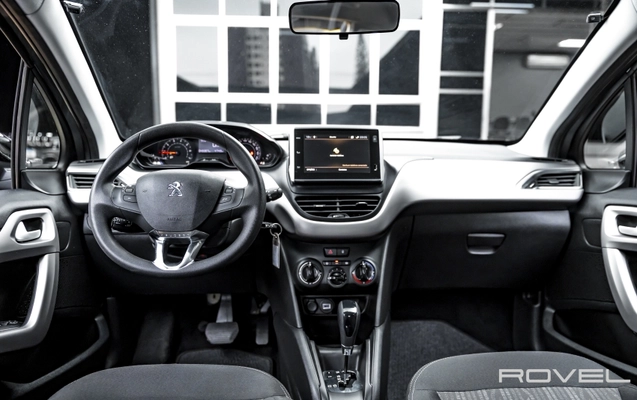 imagem-https://www.socarrao.com.br/sc-vehicle-images-prod/3670172/1789132480741-qo035pAN2pdiNe6MqjRVy8LK2Ldj3cl4.jpg
