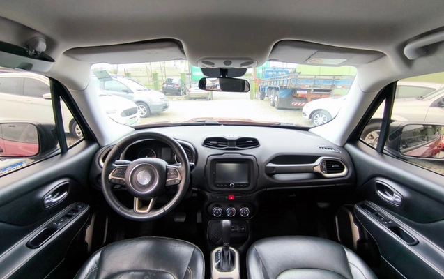 imagem-https://www.socarrao.com.br/sc-vehicle-images-prod/3670221/1788793785450-SU1HXzIwMjYwOTA3XzA5NDkwNCAoQ29weSkuanBn.jpg