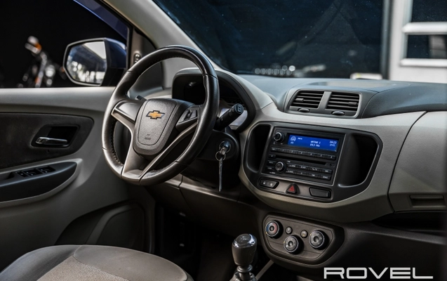 imagem-https://www.socarrao.com.br/sc-vehicle-images-prod/3670295/1789043943970-Ct7GCXMxoKL60wb0yAqmmhXVXRMvMzA9.jpg