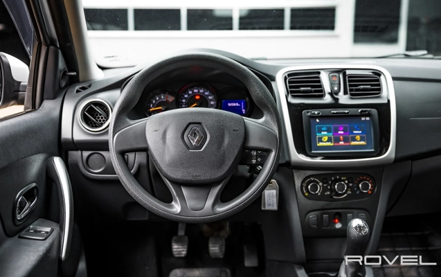 imagem-https://www.socarrao.com.br/sc-vehicle-images-prod/3670476/1789133014155-SHZJFZVIB1vGC3T1pM7Wbq7bLxrE2RZI.jpg