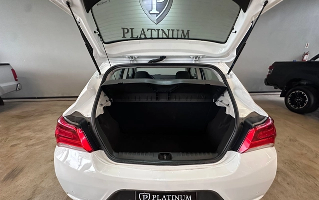 imagem-https://www.socarrao.com.br/sc-vehicle-images-prod/3670630/1788626439247-b66e99fb150e40efb53df2153b1fe3a7_1788626166660.jpg