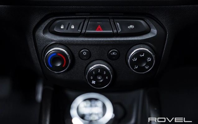 imagem-https://www.socarrao.com.br/sc-vehicle-images-prod/3670755/1788954835326-nJVgNwLMyT8JMN0YdDfljfoac5yPIo3v.jpg