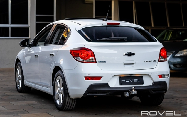 imagem-https://www.socarrao.com.br/sc-vehicle-images-prod/3670796/1788979428217-nmWun5OQQDqJW7BvDwR07aKUfLEFPl0S.jpg