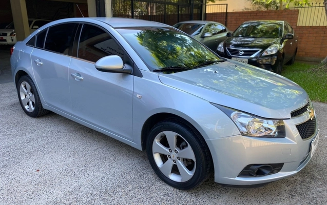 imagem-https://www.socarrao.com.br/sc-vehicle-images-prod/36708/1786798113187-ra2qIfnMmEXIwb1NrSw8KwQW01WUTtuk.jpg