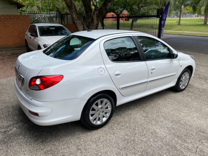 imagem-https://www.socarrao.com.br/sc-vehicle-images-prod/36710/1769988639071-6424681OR_1736964748_21_540.jpg