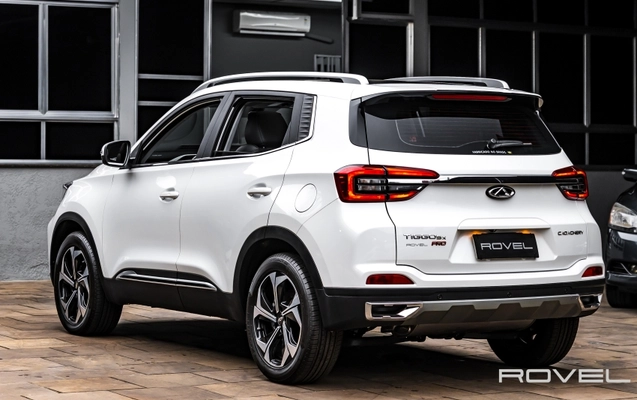 imagem-https://www.socarrao.com.br/sc-vehicle-images-prod/3671002/1789133434736-qKeA4u5H9TrcakJnyFfDNStb43hkLODM.jpg