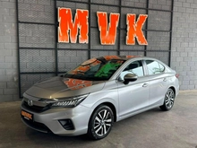 imagem de Sedan Touring 1.5 Flex 16V 4p Aut.