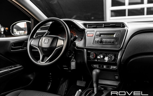 imagem-https://www.socarrao.com.br/sc-vehicle-images-prod/3671204/1789040748528-XhFMQvoxPvVajl0jq5iO0mzW7h2EGuNU.jpg