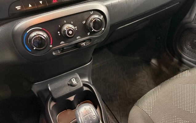 imagem-https://www.socarrao.com.br/sc-vehicle-images-prod/3671248/1789588979215-8454395_14_B_9a6d945073.jpeg