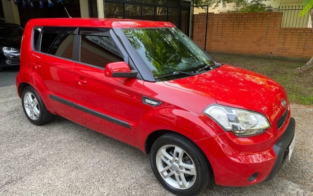 imagem-https://www.socarrao.com.br/sc-vehicle-images-prod/36713/1777036832984-Ri1bzTp6bFR3MrSfk7bp5VmT6IA3rcmD.jpg