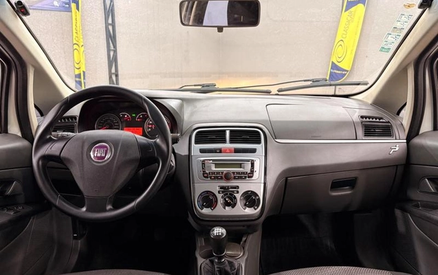 imagem-https://www.socarrao.com.br/sc-vehicle-images-prod/3671334/1789589075843-8450323_14_B_e7c0a26513.jpeg