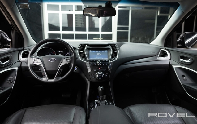 imagem-https://www.socarrao.com.br/sc-vehicle-images-prod/3671573/1789475631046-Dti6LSQBI3Q3j2DQhvYA2qZPIZVww8rE.jpg