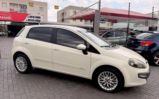 imagem-https://www.socarrao.com.br/sc-vehicle-images-prod/3671575/1788628526987-8346583_6_B_159f88f305.jpeg