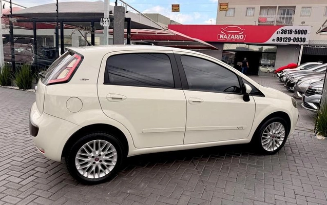 imagem-https://www.socarrao.com.br/sc-vehicle-images-prod/3671575/1788628526992-8346583_8_B_80d293c3d8.jpeg
