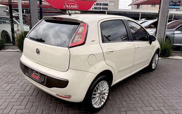 imagem-https://www.socarrao.com.br/sc-vehicle-images-prod/3671575/1788628526995-8346583_9_B_e5eaf33513.jpeg