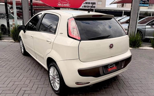 imagem-https://www.socarrao.com.br/sc-vehicle-images-prod/3671575/1788628526999-8346583_11_B_ee09412d33.jpeg