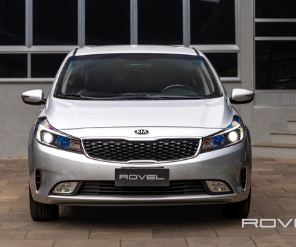Kia Cerato 1.6 16V Aut. 2019 Prata — foto 1 de 3