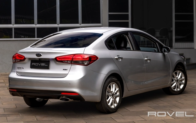 imagem-https://www.socarrao.com.br/sc-vehicle-images-prod/3671790/1789485622392-6O9QKNNArnNITwGXt427INVlDPsH8fg2.jpg