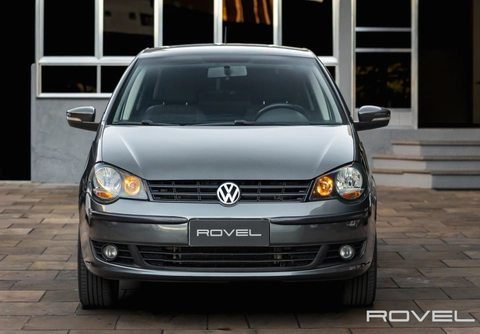 Volkswagen Polo Sedan 1.6 Mi 101cv 8V 4p 2014 Cinza — foto 1 de 3
