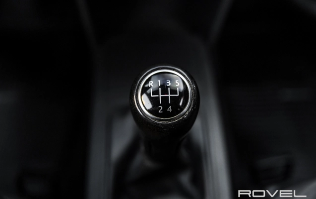 imagem-https://www.socarrao.com.br/sc-vehicle-images-prod/3671937/1788955600733-yuMXpnEUtGDKhwfosjmEPVUWJCkOWMfy.jpg