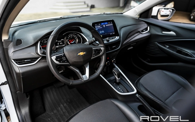 imagem-https://www.socarrao.com.br/sc-vehicle-images-prod/3672014/1789043217452-T97SatY4HZ9BIn8MwFDeVVNQk49TjAYR.jpg