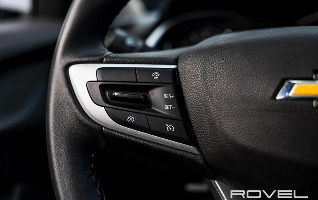imagem-https://www.socarrao.com.br/sc-vehicle-images-prod/3672014/1789043217464-XYGXLGNf28VhYeaJEswTGjdH1REI4Rdu.jpg
